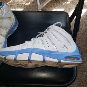 10.5 Jordan Melo.  Very good conditions!